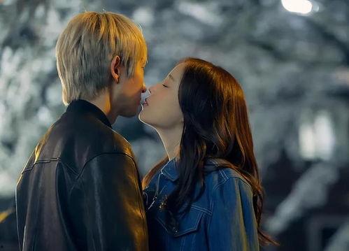 在线观看恶之花,网络深渊中的人性探索 第3张 在线观看恶之花,网络深渊中的人性探索 第3张